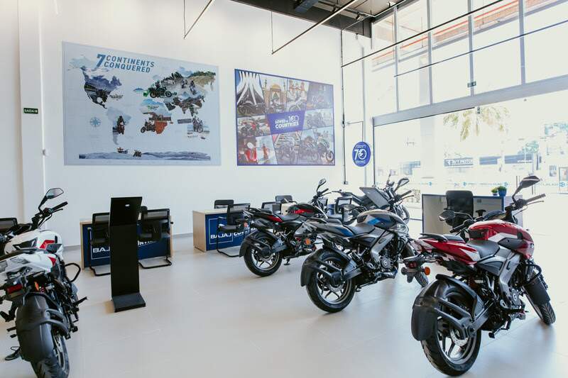 Bajaj reforça presença no Sudeste com nova loja no Espírito Santo