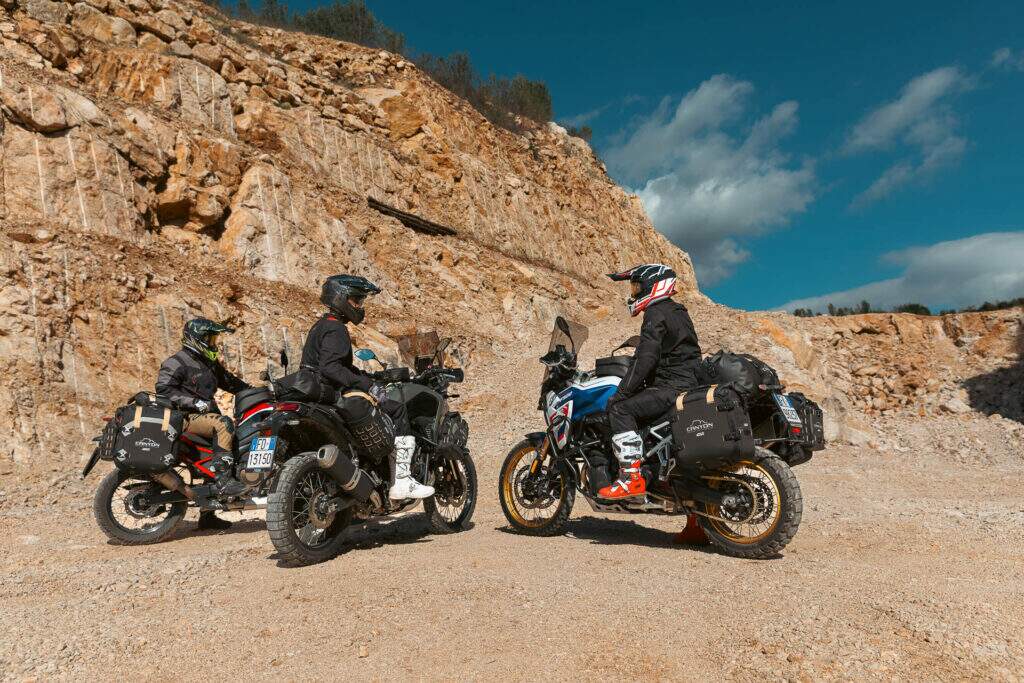 GIVI lança dois baús e linha de bolsas para motos