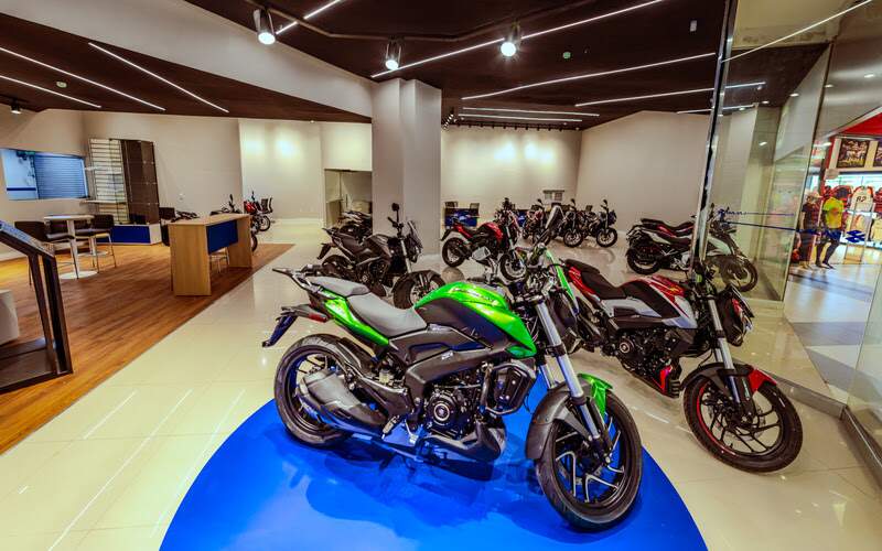 Bajaj estreia no Amapá e chega em 45 lojas no Brasil