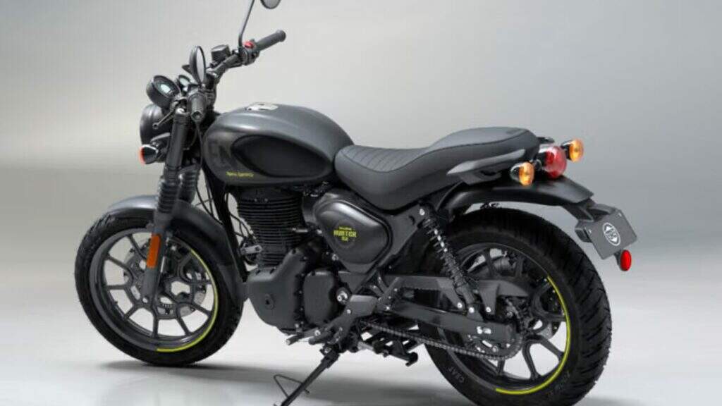 Royal Enfield Hunter 350 fica mais discreta com nova pintura