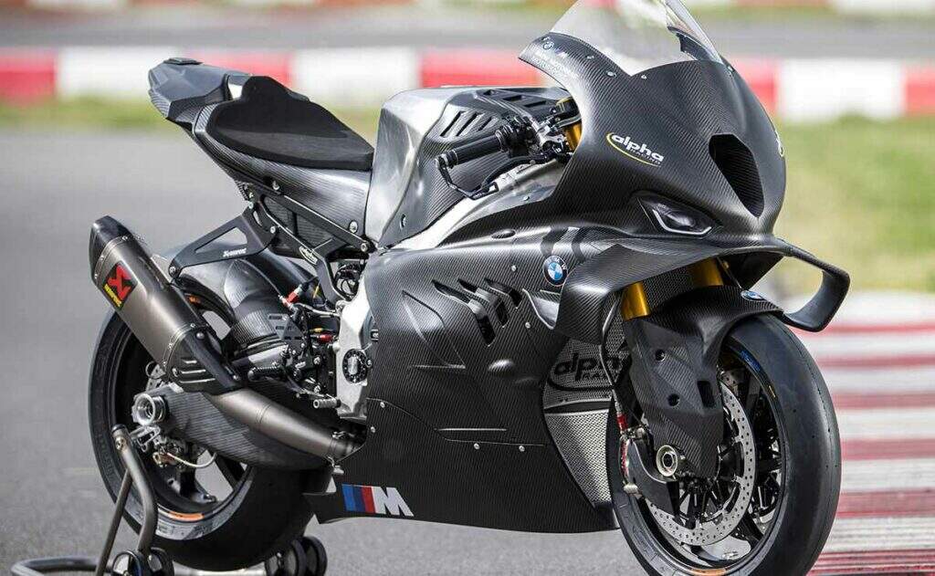 BMW lança réplica exclusiva da M 1000 RR utilizada por Toprak no WSBK