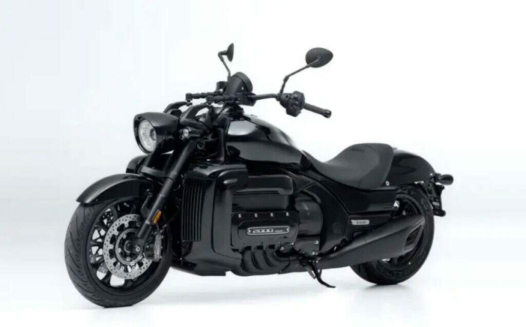 A Souo apresenta a nova linha S2000CT com motores de 8 cilindros tipo boxer