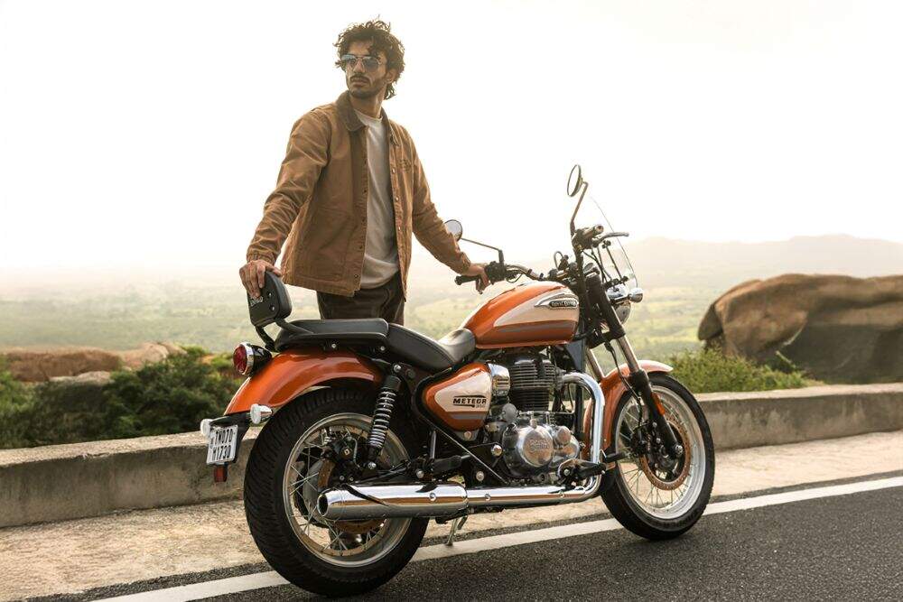 Royal Enfield Meteor 350 ganha nova versão com apelo turístico