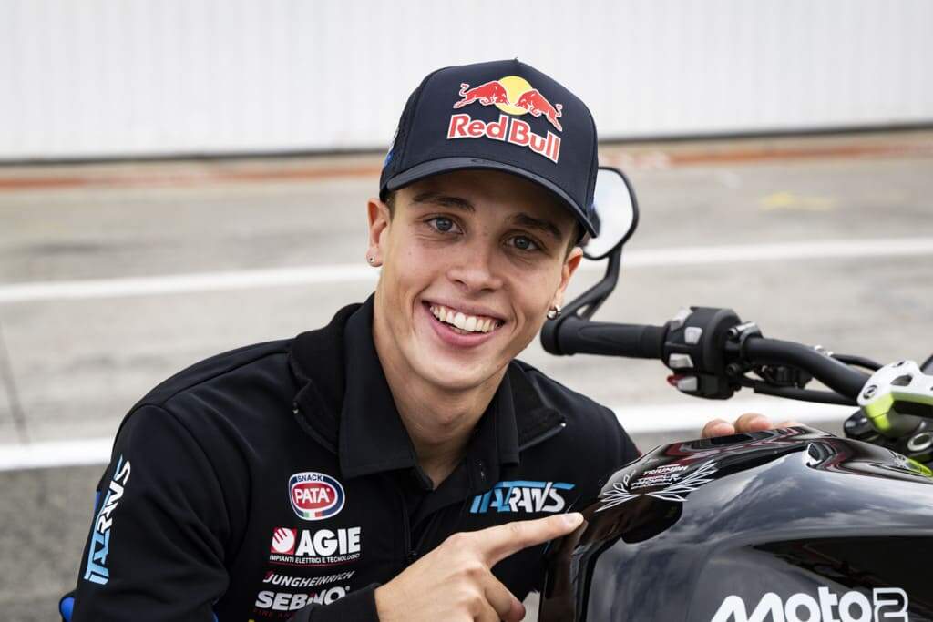 Triumph coroa Diogo Moreira como campeão do Triple Trophy 2025