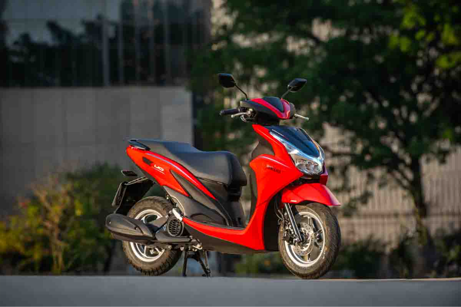 Yamaha Fluo ABS Hybrid Connected 2026 redefine o padrão dos pequenos scooter urbanos