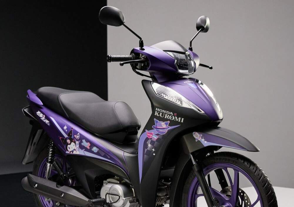Honda leva à CCXP 2025 duas Biz inspiradas na personagem Kuromi