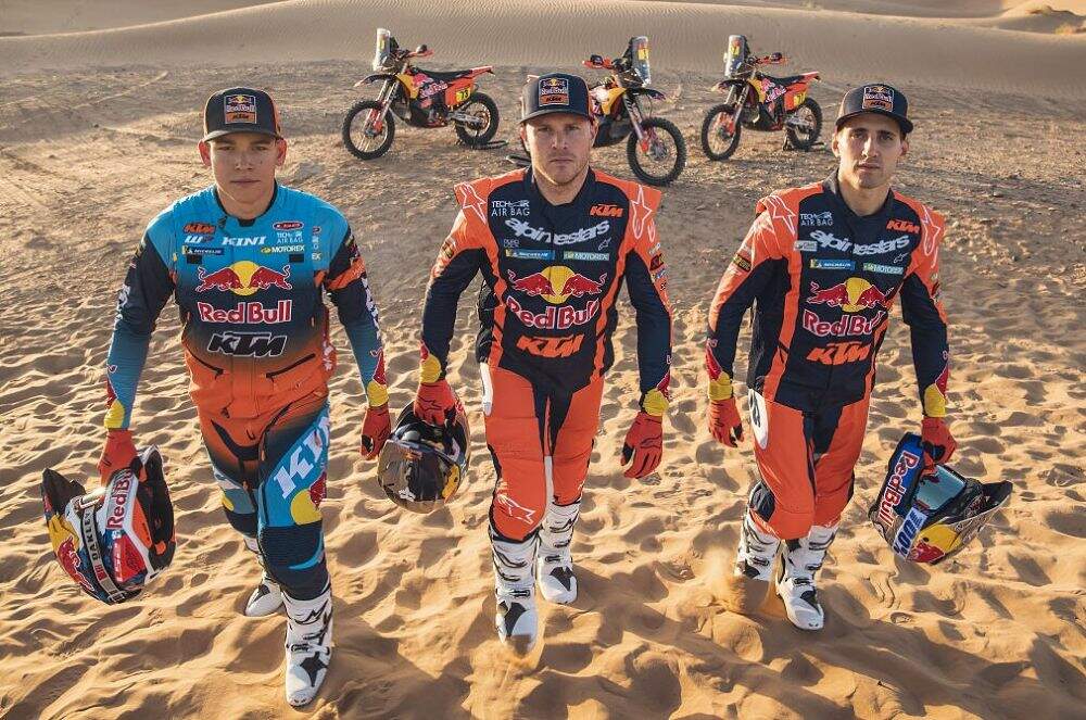 KTM pronta para defender títulos no Dakar 2026