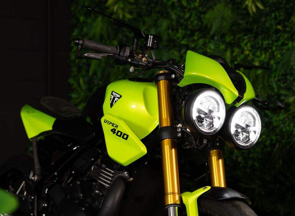 Triumph Speed 400 inspirada na Speed Triple vai à leilão beneficente