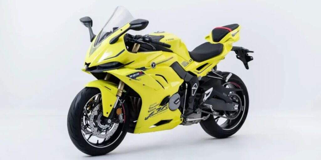 Voge RR660S chega com motor 4 cilindros e eletrônica de ponta para desafiar o status quo