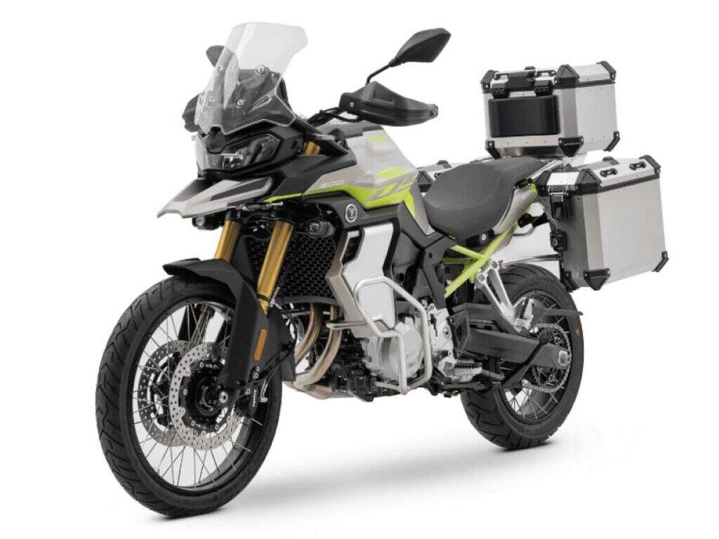 Voge confirma chegada ao Brasil em 2026 mirando segmento premium