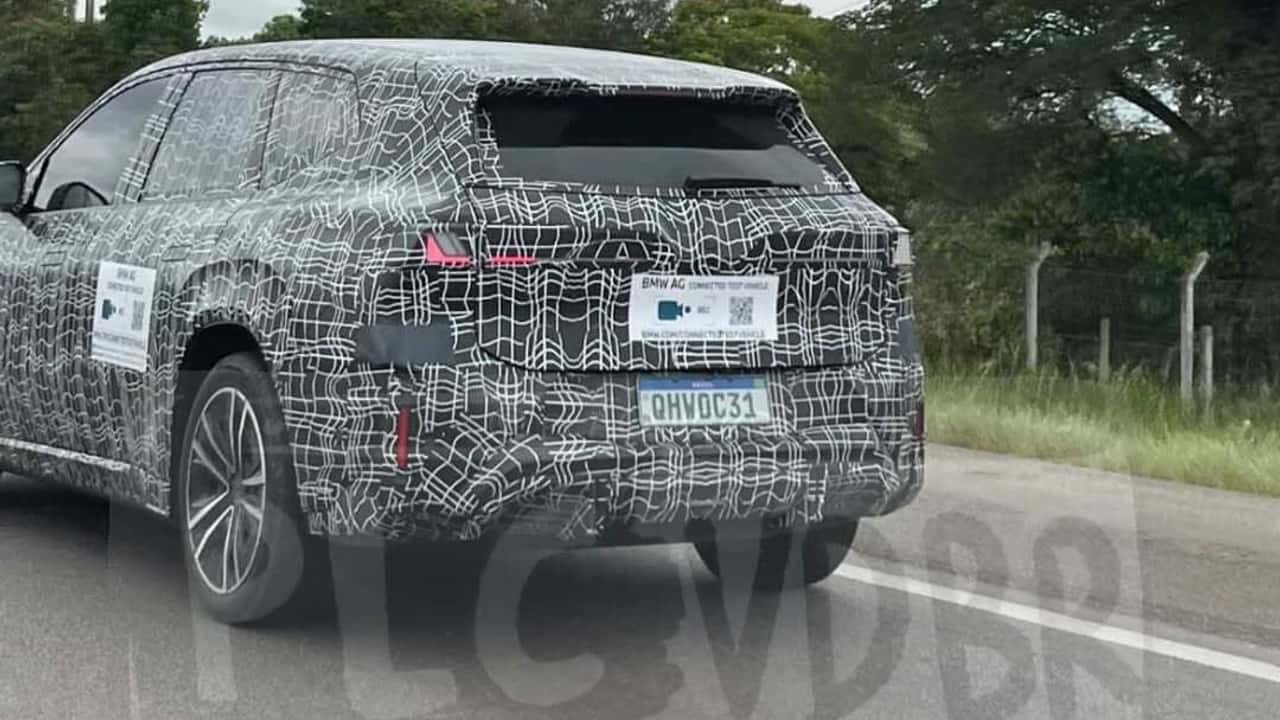 Flagra: BMW acelera testes do novo iX3 Neue Klasse no Brasil