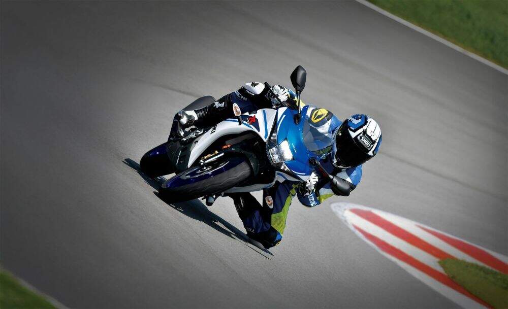 Suzuki GSX-R125 2026: esportiva de entrada é atualizada na Europa