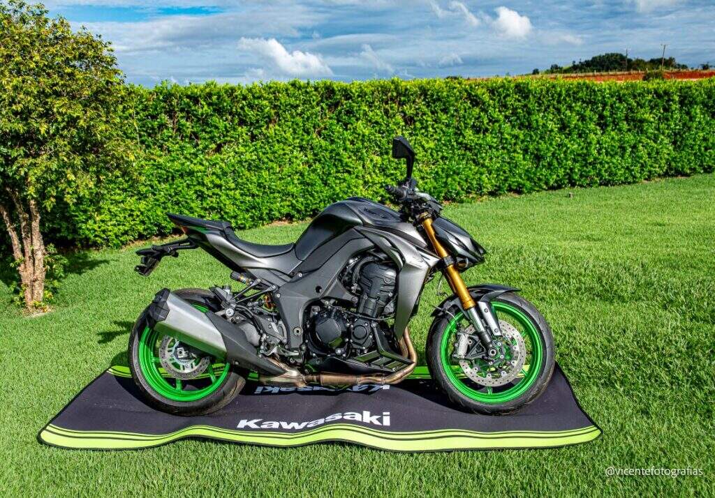Nova Kawasaki Z1100 2026: primeiras impressões e tudo o que mudou na “Supernaked Sugomi”